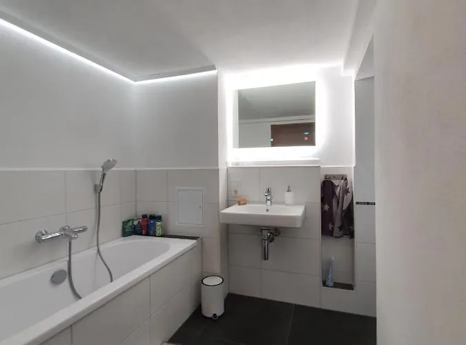 別荘 Waldhaus Harz, Pur Mit Pool, Sauna Und Traumhaften Garten Stecklenberg